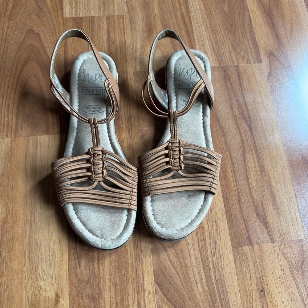 Impo Women's Brown Strappy Sandals